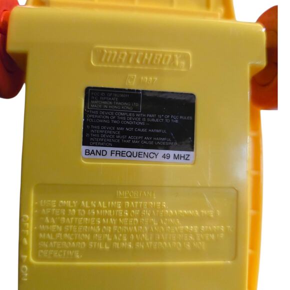 Vintage Matchbox RC Ripskate Tony Hawk Tracker Skater Toy 1987 NO CONTROLLER - Picture 5 of 8